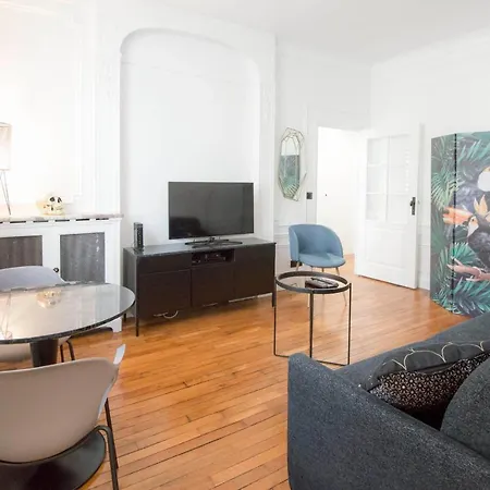Modern Close To The Parc Des Princes